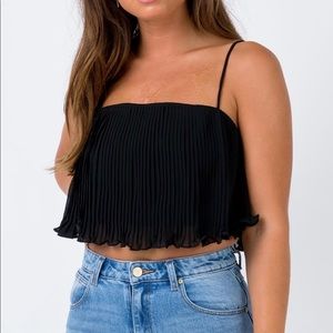 Princess Polly Arrowhead Top Black